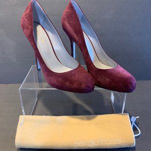 Sergio Rossi Women's New, Burgundy Suede Stiletto Pumps.  Size 38 1/2. (7.5 US)